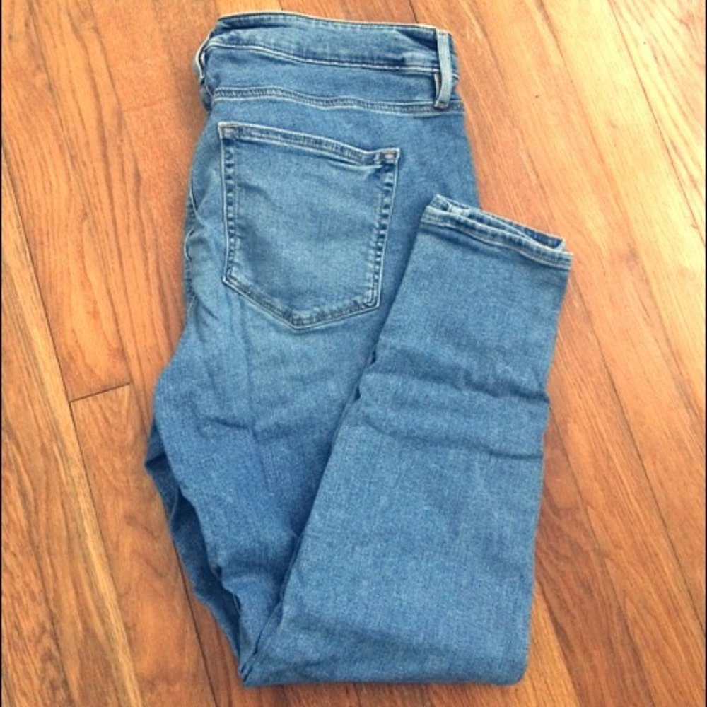 LOFT Plus Skinny Crop Denim Size 16